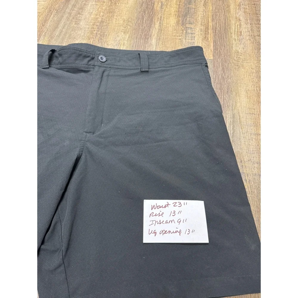 Magellan Outdoors Fish Gear Black Water Repellent Fishing Shorts‎ 44 SGMGMF5704
